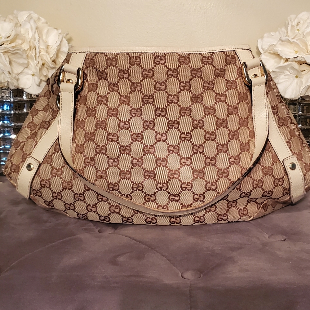 Gucci Canvas Abbey Tote